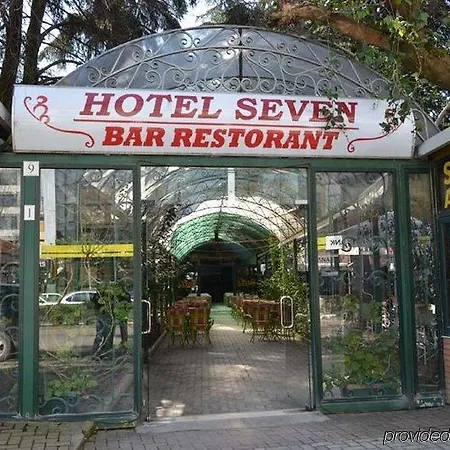 Seven 3* Tirana