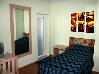 מלון Seven 3*