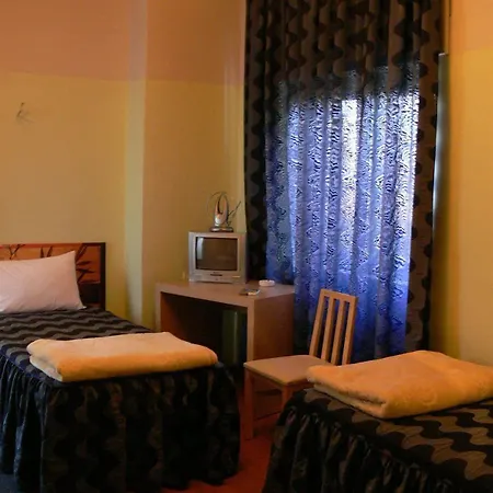 Seven Hotel
