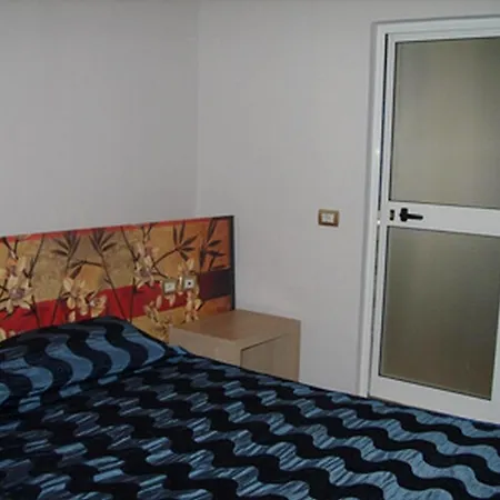 فندق Seven تيرانا