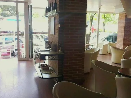 Otel Seven
