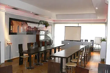 Ξενοδοχείο Seven 3*