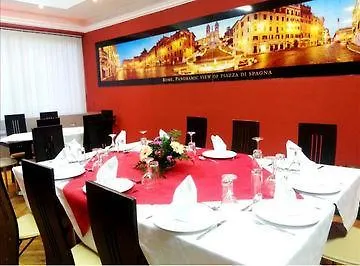 מלון Seven טיראנה